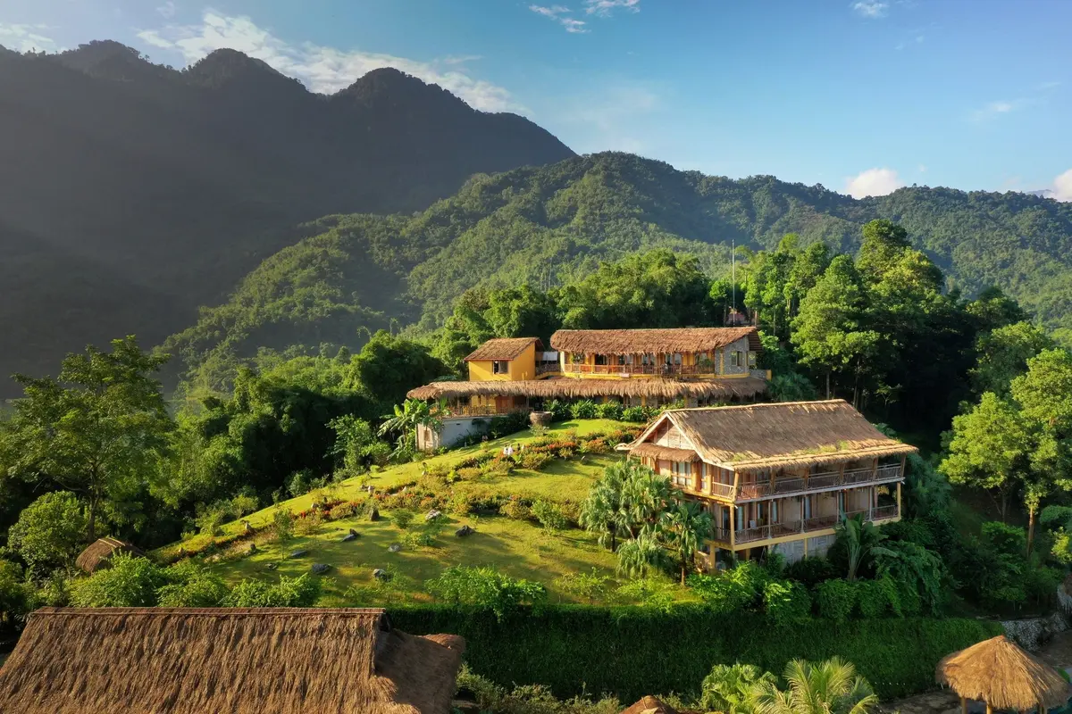 15 Làng quê Việt Nam đẹp nhất: Điểm đến chữa lành tâm hồn 8 15 lang que viet nam dep nhat diem den chua lanh tam hon 15