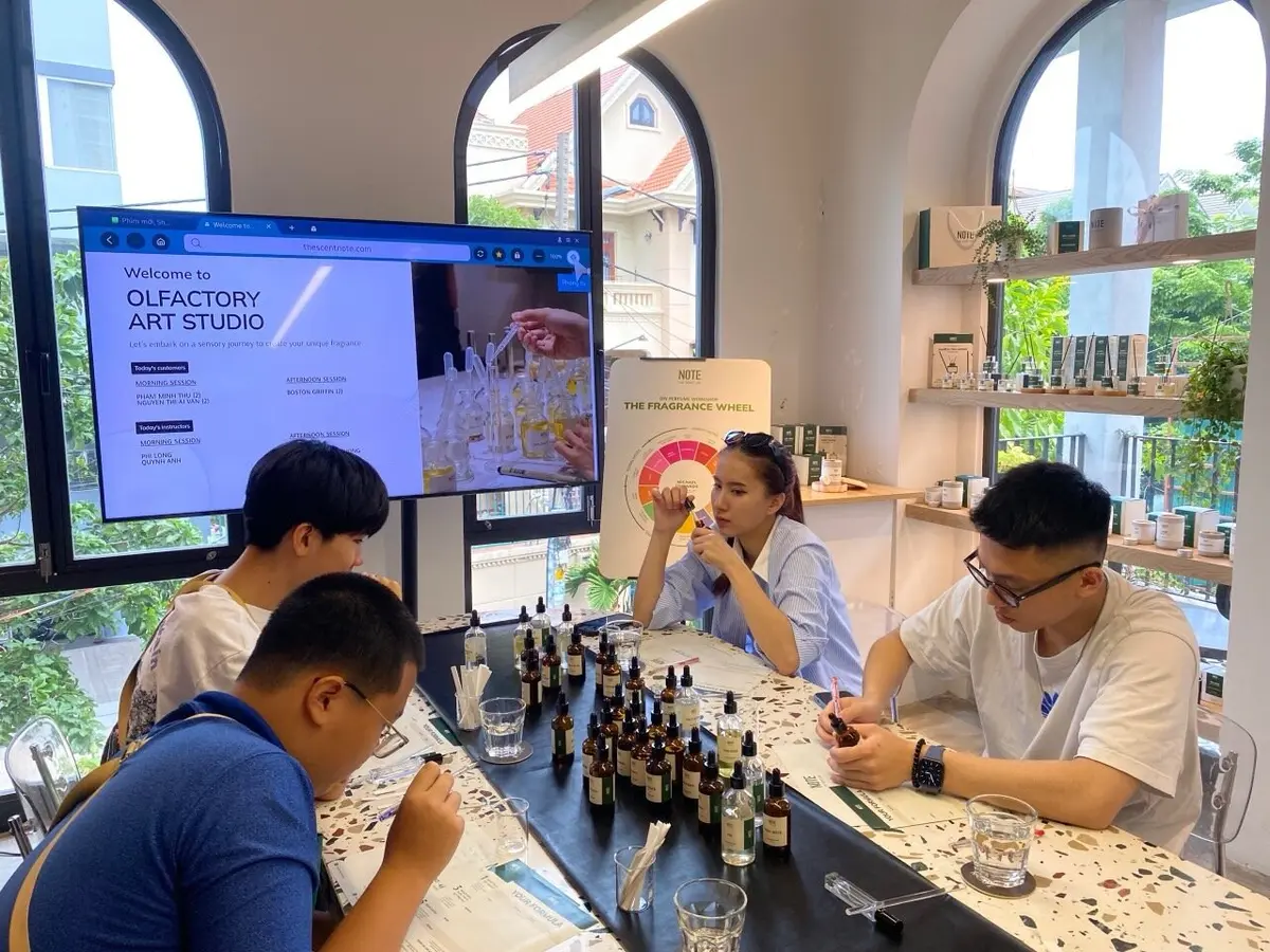 18 địa điểm hẹn hò Valentine thành phố Hồ Chí Minh lãng mạn nhất 17 18 dia diem hen ho valentine thanh pho ho chi minh lang man nhat 14