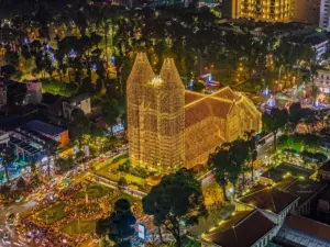 Top 11 địa điểm chơi Noel Sài Gòn check-in đẹp nhất